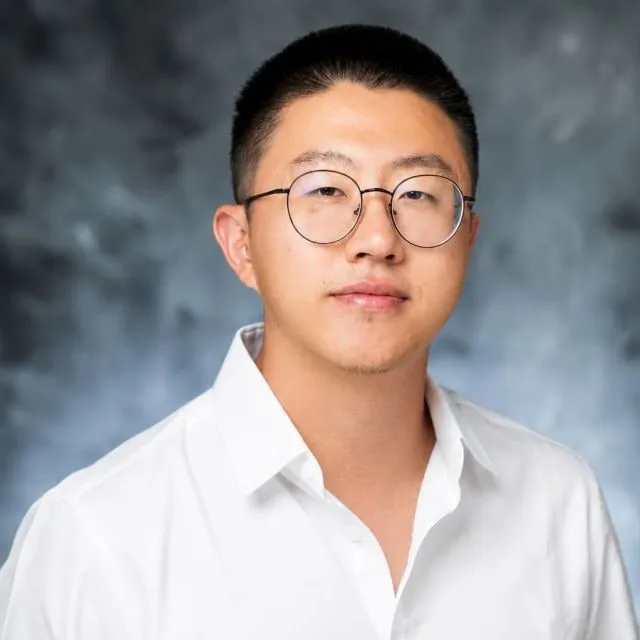 Portrait of Kemin Wang